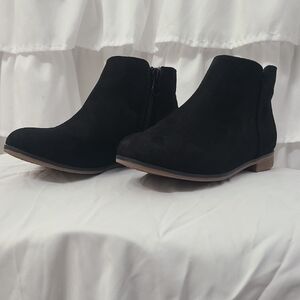 Cat & Jack Black Ankle Booties